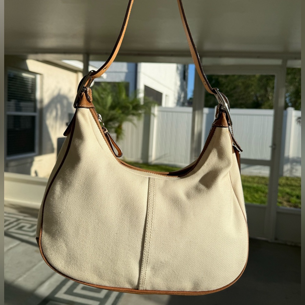 Coach Vintage Cream Canvas & Tan Leather Hobo Shoulder Bag Y2K 2003 hang tag